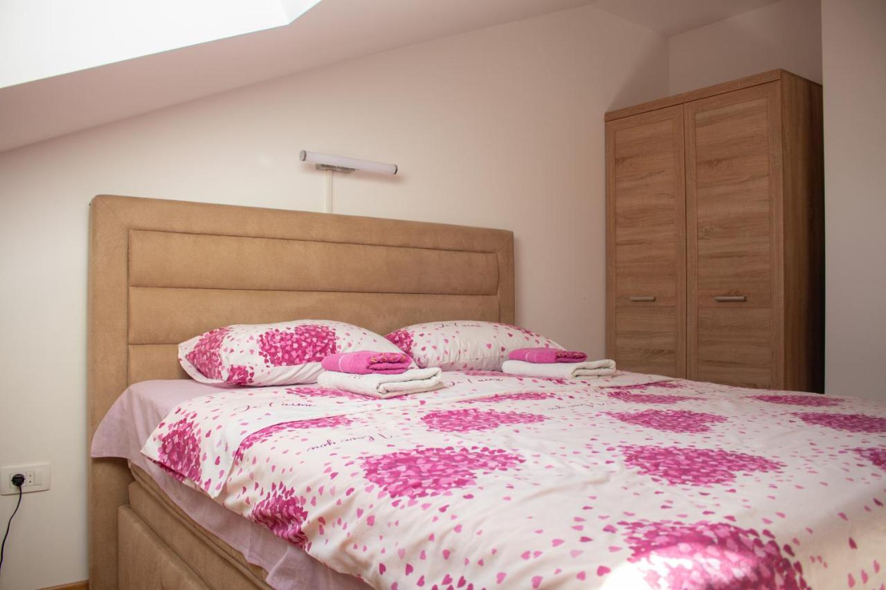 Apartman Mazic Nikšić Bagian luar foto
