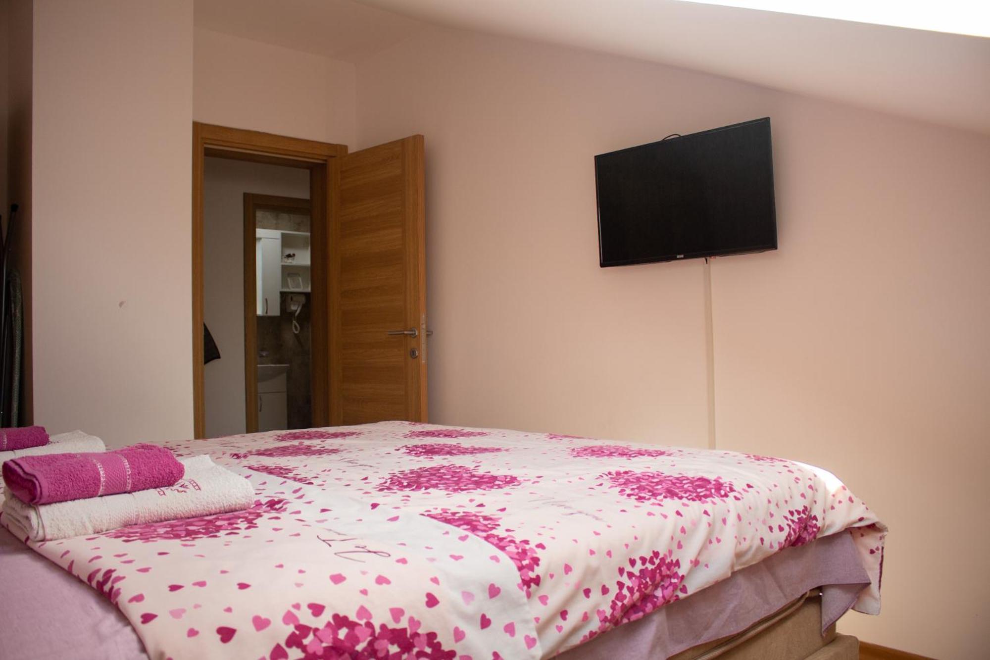Apartman Mazic Nikšić Bagian luar foto