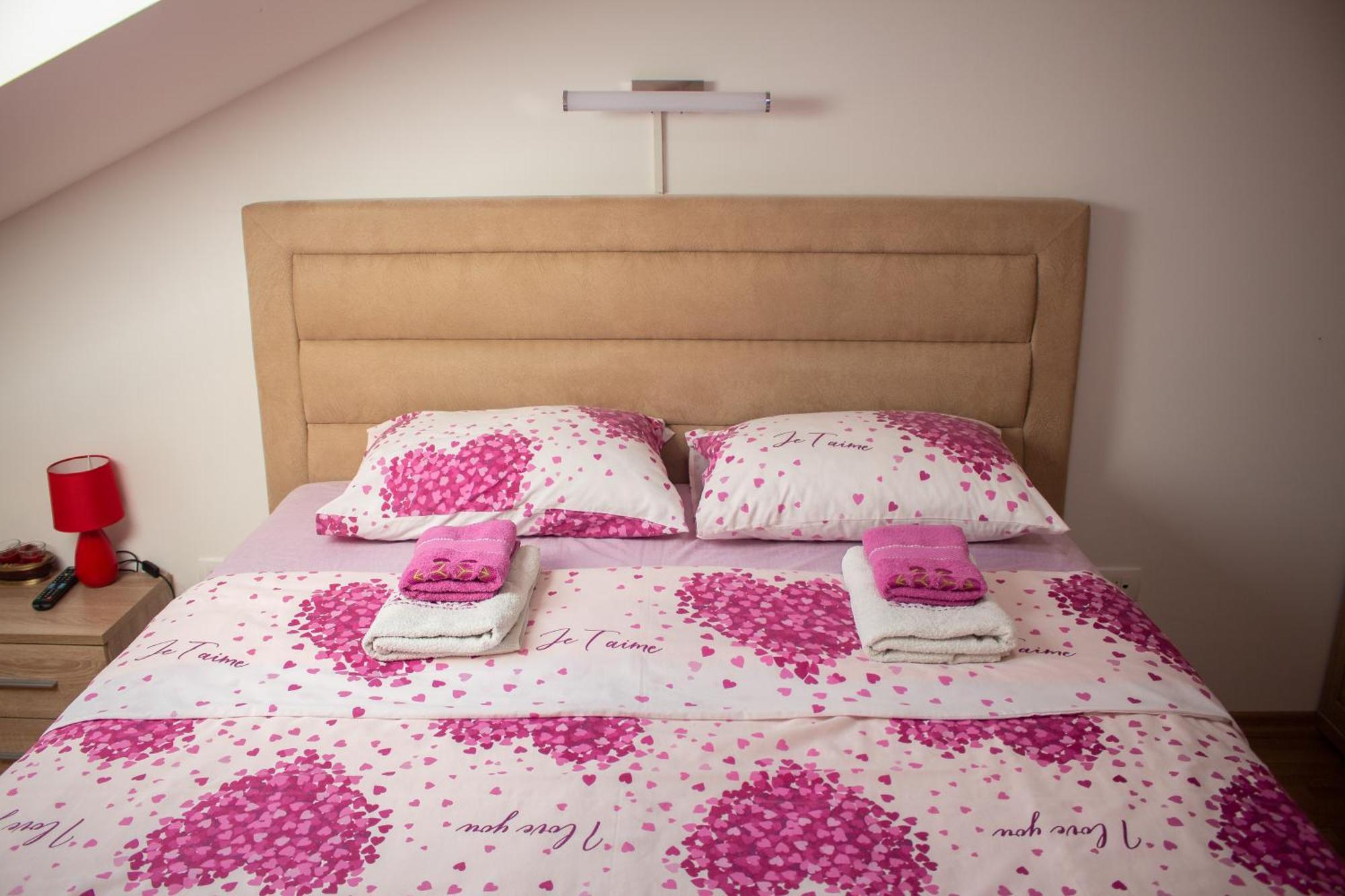 Apartman Mazic Nikšić Bagian luar foto